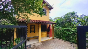 Casas Jacatirão